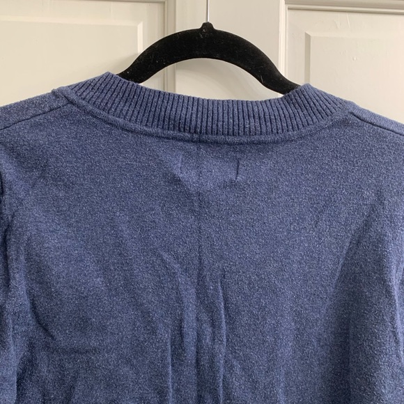 SONOMA Navy Blue V Neck Sweater Size Small - Picture 5 of 5